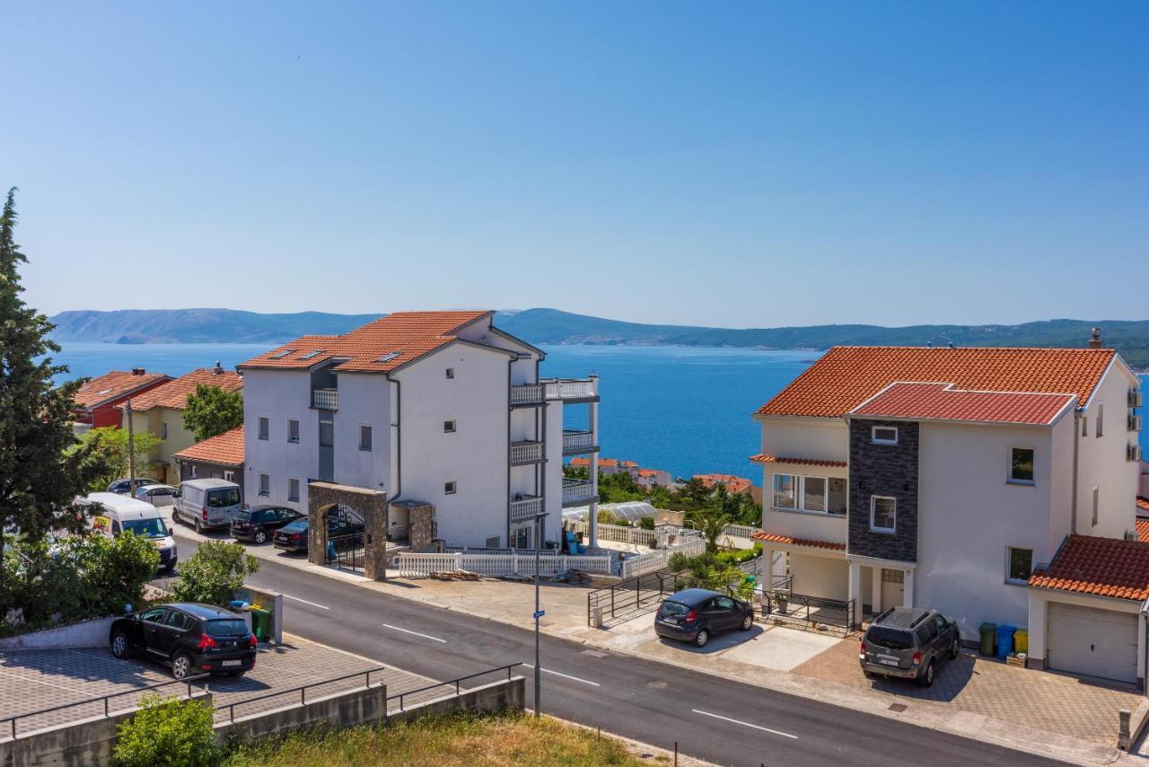 Apartments Antonija Crikvenica Exterior photo